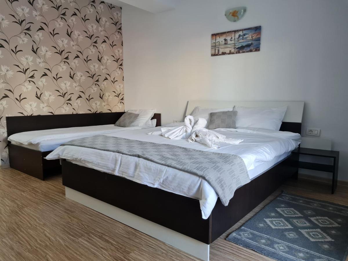 Hotel Ingrid Mangalia Esterno foto