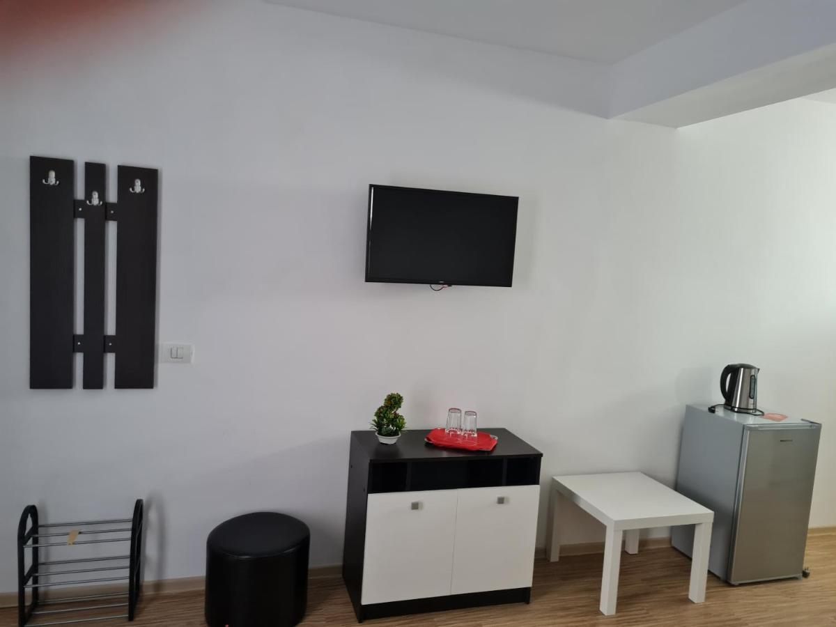 Hotel Ingrid Mangalia Esterno foto